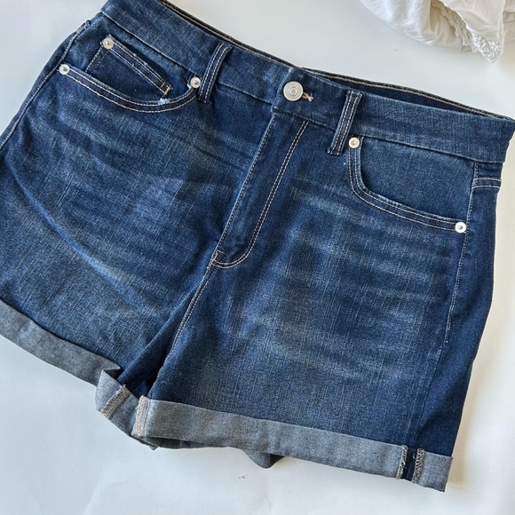 3/$20 No Boundaries Dark Denim Cuffed Shorts - Picture 6 of 9